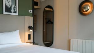 Superior Twin Room room in Campanile Lyon Ouest Tassin