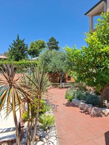 Family friendly Oros apartment Medulin with a pool