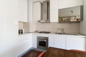GuestHost - Stylish Apartment Viale Toscana Milano
