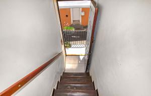Maisons de vacances 2 Bedroom Nice Home In Port Vendres : photos des chambres
