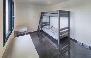 Maisons de vacances Amazing Home In Nissan-Lez-Enserune With Wifi : photos des chambres
