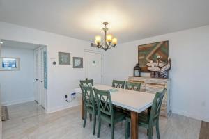 3061 - Cozy three bedroom vacation rental