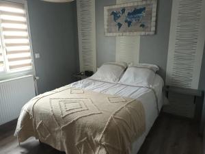 Sejours chez l'habitant Location chambre a 5 min du circuit des 24 H du Mans : photos des chambres