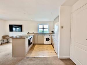 Charming and Modern 1-Bedroom Flat