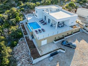 MY DALMATIA - Sea view Villa Belvedir with private heated infinity pool