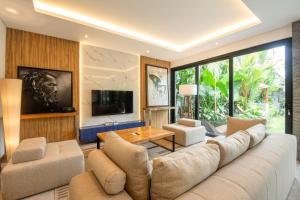 Luxury 3BR Modern Villa in the Heart of Seminyak