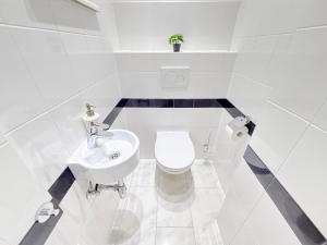 Avío, 3 Bedrooms, TV, fully equipped Kitchen