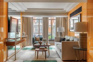 Studio Terrace Suite room in Four Seasons Hotel London at Park Lane
