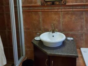 Lakeside Guest House