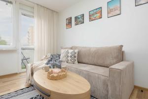 Cosy Two-bedroom Apartment in a Great Location near PGE by Noclegi Renters