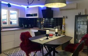 Holiday Home Capella - Rab by Villas Guide