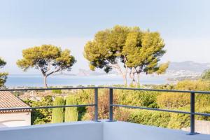 Villas Magnifique villa contemporaine vue mer climatisee, 4 grandes suites avec salle de bain, piscine privee, jardin clos, parking proche centre ville & plage : photos des chambres