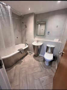 Cardiff Central Luxury Apartment 2 bed, whit Free parking