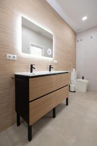 Benimamet Suite by Concept Flats