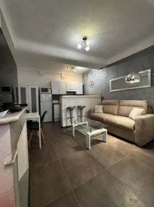 Appartement moderne à Cannes, 45 m², proche des plages