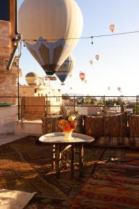 Noahs Ark Cave Hotel