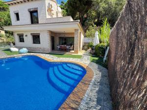 VILLA SOL Y MAR - Modern luxury with pool y sea view