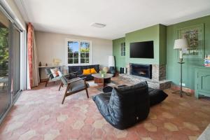 Villa OSCAR sea view and large peaceful garden