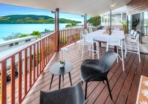 3 Bedroom Villa, Great Views, Buggy Hamilton Island