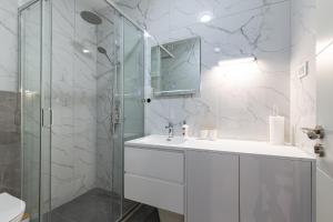 Warm-colored stylish apartment