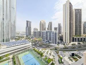 Deluxe 1-Bedroom in The Grand - Waterfront and Skyline Views