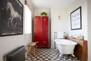 Artist Residence Brighton