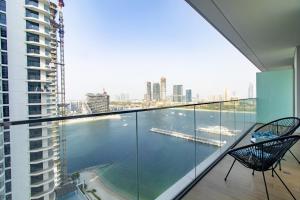 Lux and Spacious 1 Bed with Beach