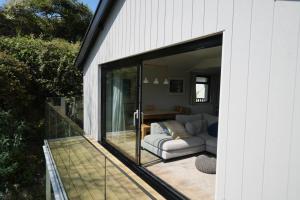 High Kiln Bank, Slade