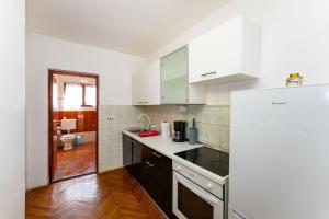 Drazen Charming First Floor Apartment