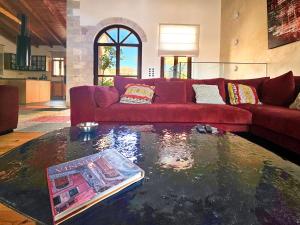 Luminous a House of Luxury