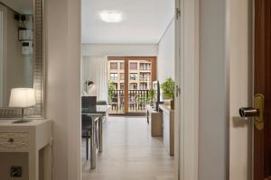 Always Easy I Bermingham