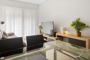 Always Easy I Bermingham