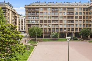 Always Easy I Bermingham