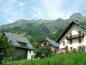 Chalets Chalet Lucette : photos des chambres