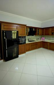 Peaceful Getaway Villa in Arsin