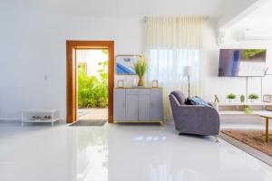 3BR Villa with Pool, Rooftop, and BBQ - Gated Area