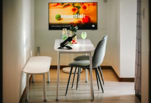 등촌역30초,방3,퀸침대5,욕실2,10인,에어컨,주차,짐보관무료,호텔침구,엘리베이터,세탁기,건조기