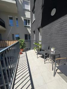 Danube 3 Beds with Big Balcony parking 10euro a day