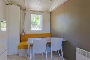 Campings Camping RCN Les Collines de Castellane : photos des chambres
