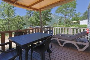 Campings Camping RCN Les Collines de Castellane : photos des chambres