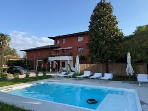 AllAntica Scuderia Del Castello