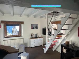 Appartements MAISON DES VIGNES- TROQUAIROU et BECCA MOTTA : photos des chambres