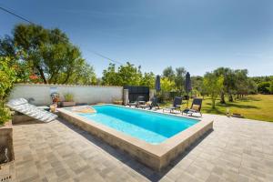 Holiday home Dioniza by Villsy- with private pool and jacuzzi