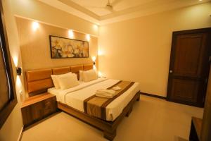 Metro Plaza Hotel by RAK Rooms, Mangaluru