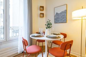 4 Guest Flat Central in Montorgueil
