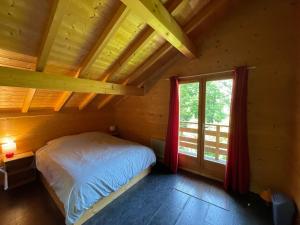Chalets Chalet en bois avec tres belle vue sur la montagne : photos des chambres