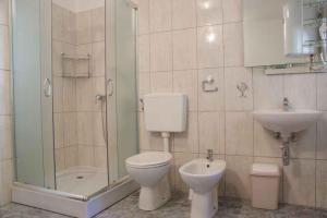 Holiday home in Novi Vinodolski 15408