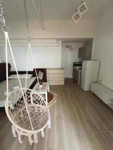 Serenity Apartment By The Lake