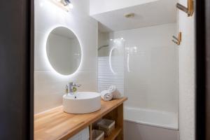 La Ruinée Appartement chaleureux à proximité des pistes et commodités