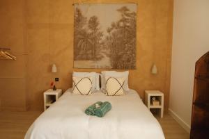 B&B / Chambres d'hotes Maison d-hotes & Yoga, Theo & Marion Ostal : photos des chambres